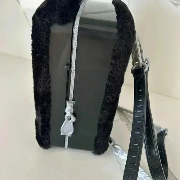 Na! Na! Na! Surprise Doll Fuzzy Black Kitty Cat Backpack NaNaNa Case Only - Picture 4 of 7